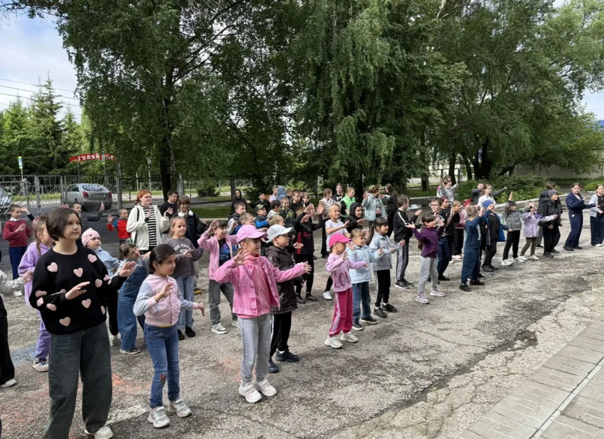💥Третий день в лагере: "День Первых" – время для командной работы и творчества!