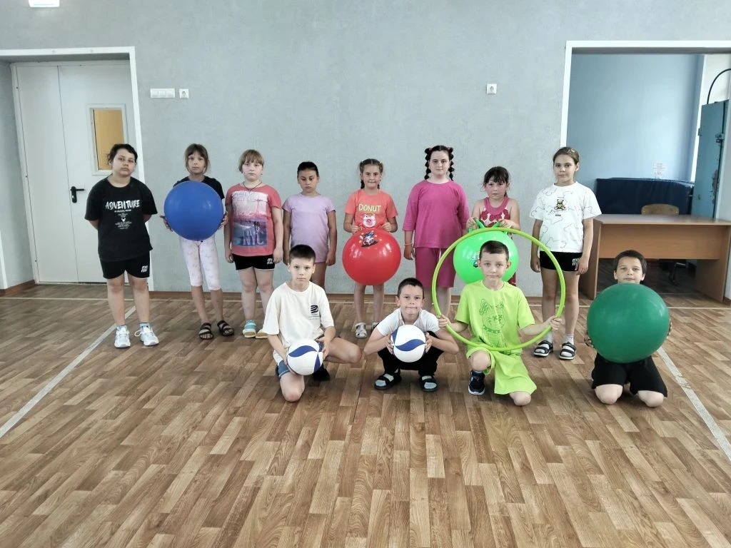 ☀День спорта в пришкольном лагере "Первые": Заряд бодрости и командного духа!💪

☀Сегодня в пришколь