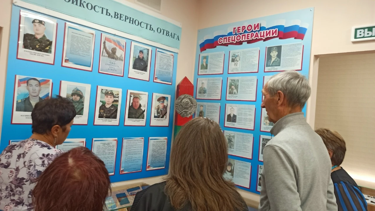 30 сентября вся страна отмечает День воссоединения Донецкой Народной Республики, Луганс...