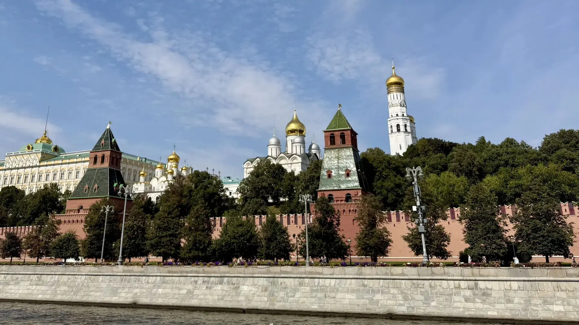 С Днем рождения, наш родной город! С Днём рождения, Москва! Поздравляем Всех,кто любит ...