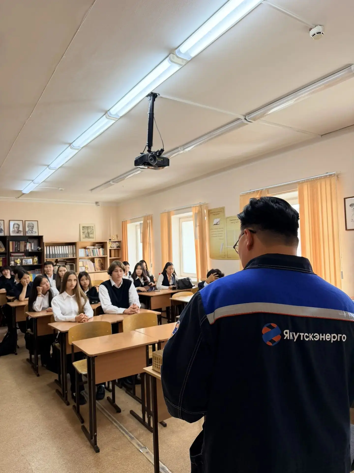 28 сентября в МОБУ «Городская классическая гимназия № 8» прошли важные и полезные занят...