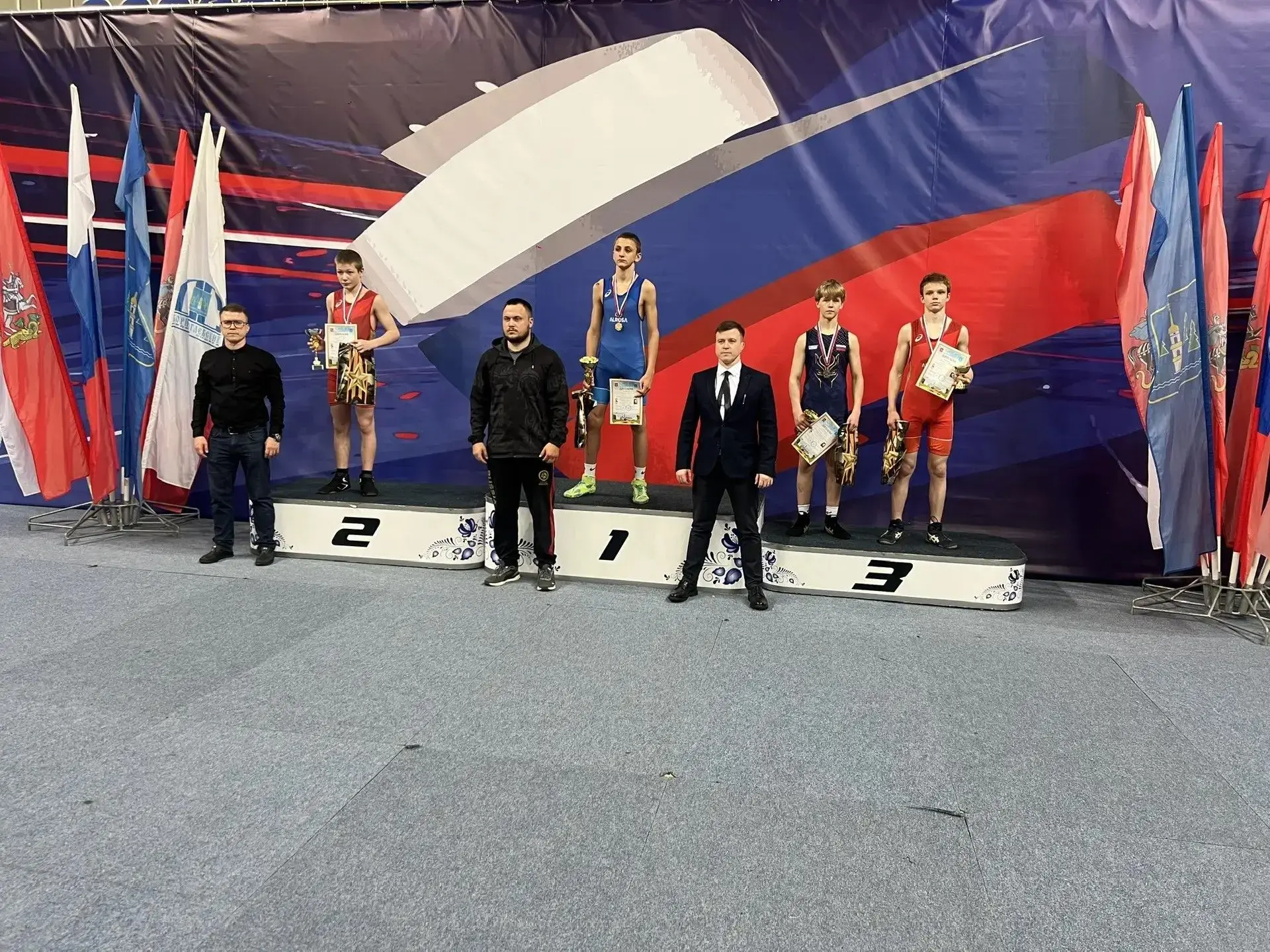 Спортсмены Люберец завоевали восемь медалей на турнире по греко-римской борьбе  🤼 Воспитанники СШОР 