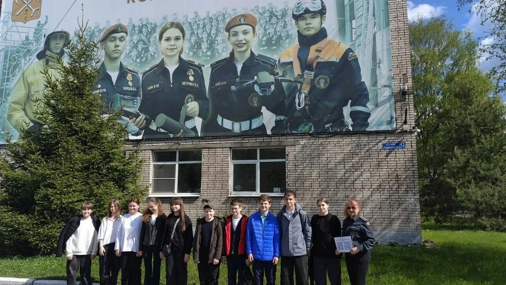 Знакомство с профессией, которая требует мужества, выдержки и настоящего героизма. На днях участники