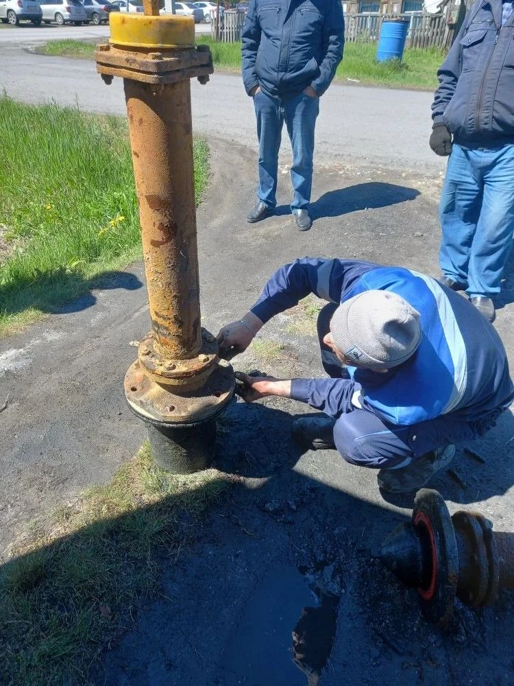 👷🚿 Служба водосети строго отслеживает и контролирует работу пожарных гидрантов на постоянной основ