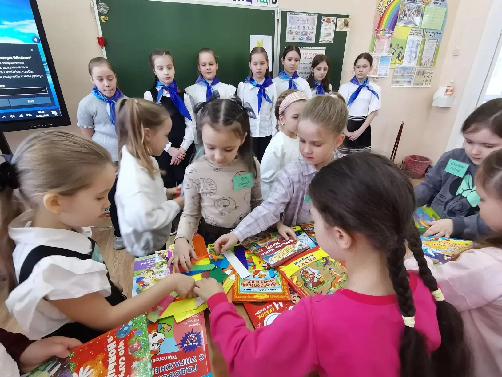 🇷🇺Орлятские новости  В рамках Всероссийской акции «Дарите книги с любовью», приуроченной к Междунаро