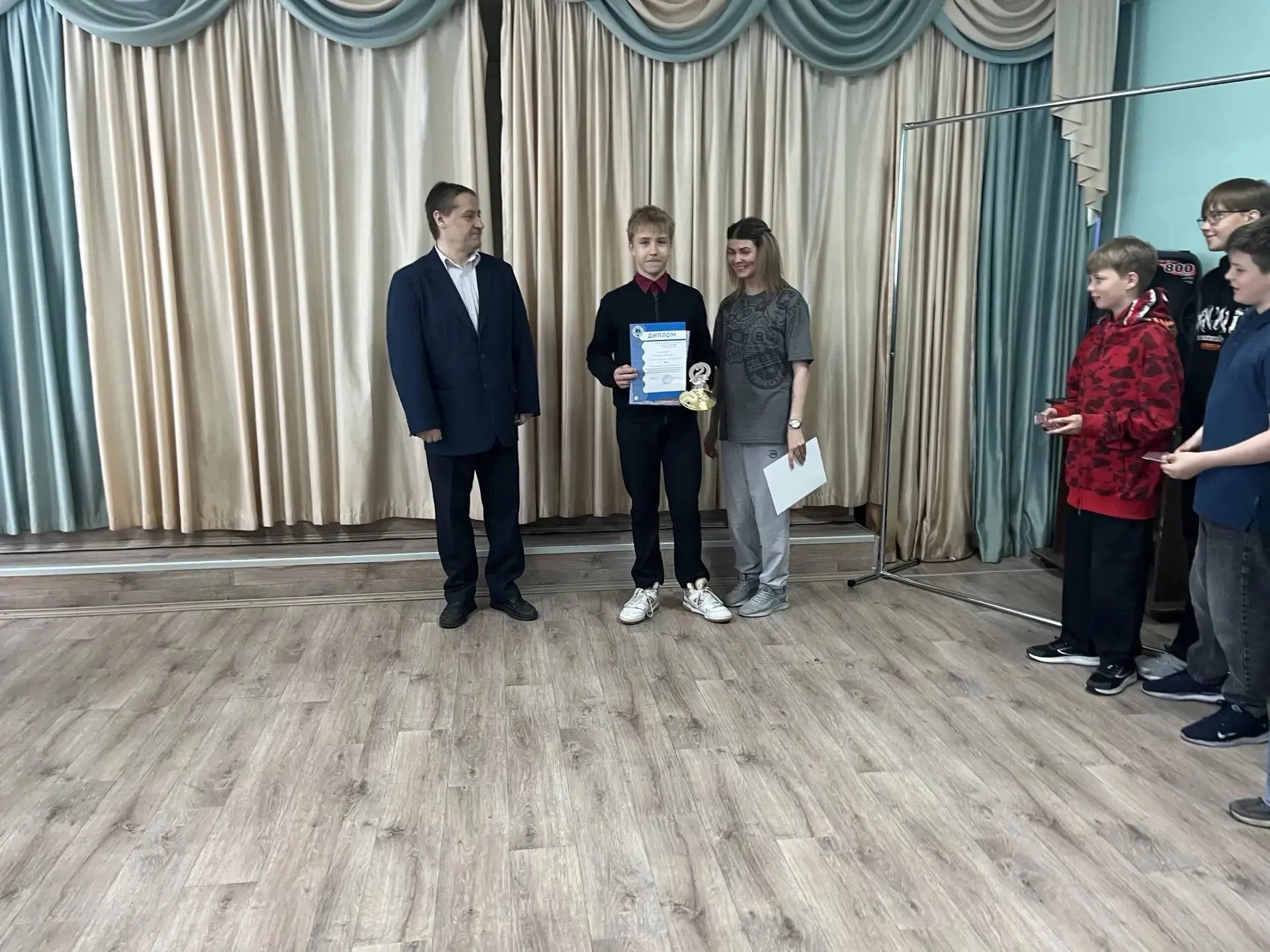 ☀️ Летний фестиваль ГТО: школьники показали силу, ловкость и волю к победе! ☀️