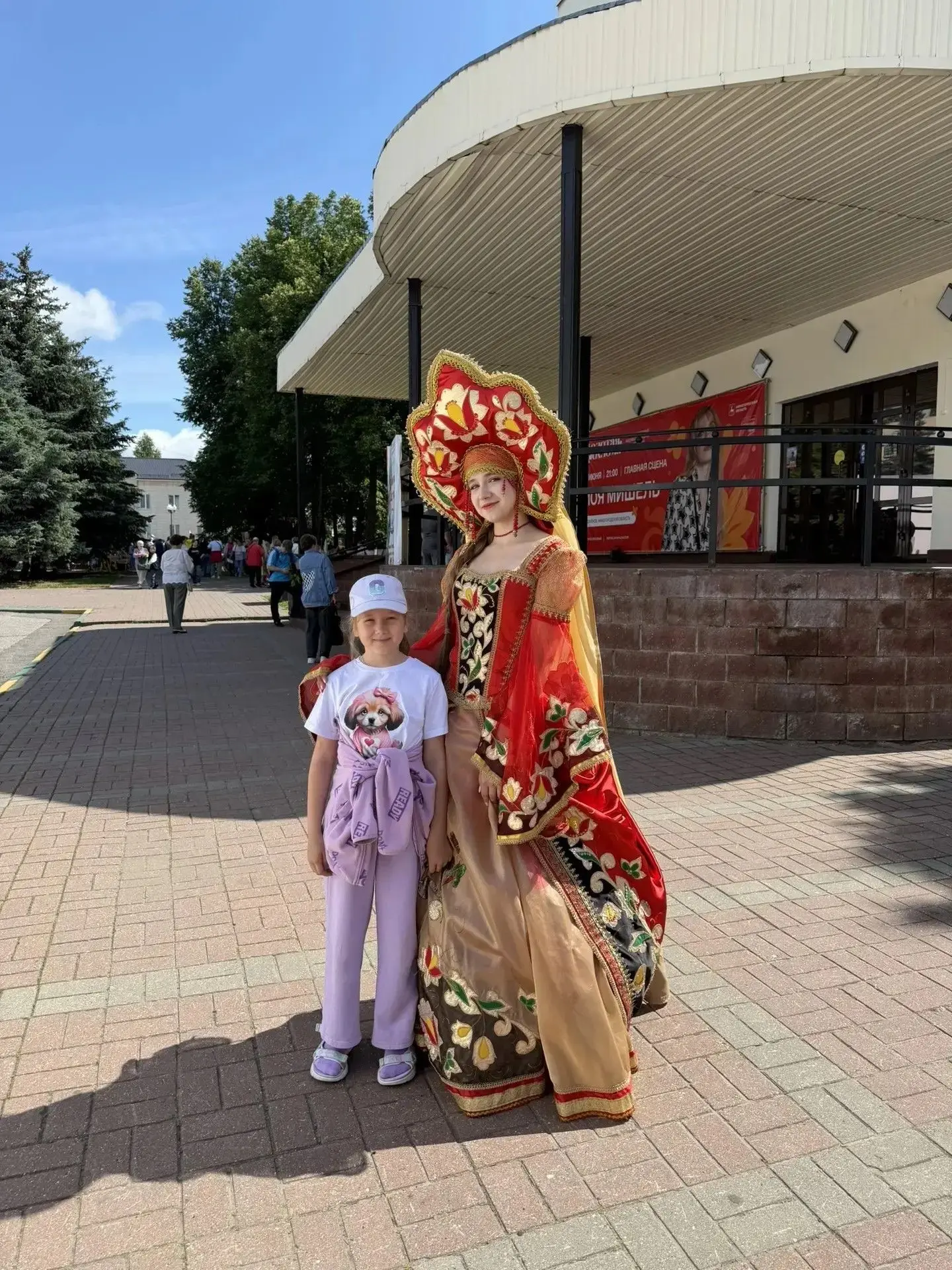 📸 Встречайте нашу новую рубрику — «Покажи своё лето»!
⁣
Лето — это время открытий, путешествий и яр