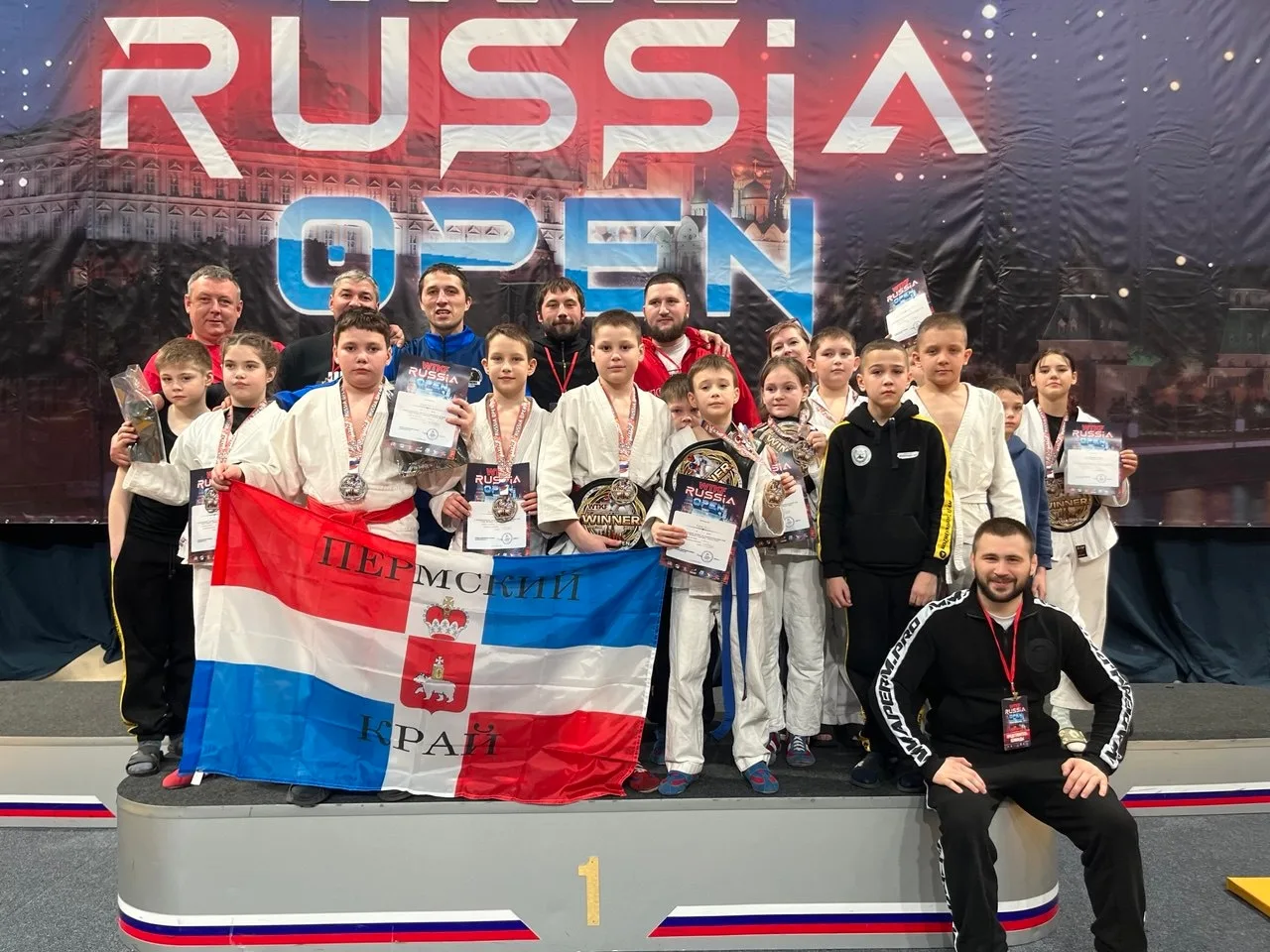 🏆С 13 по 15 февраля в Москве прошел масштабный детский международный турнир по полноконтактному бою 