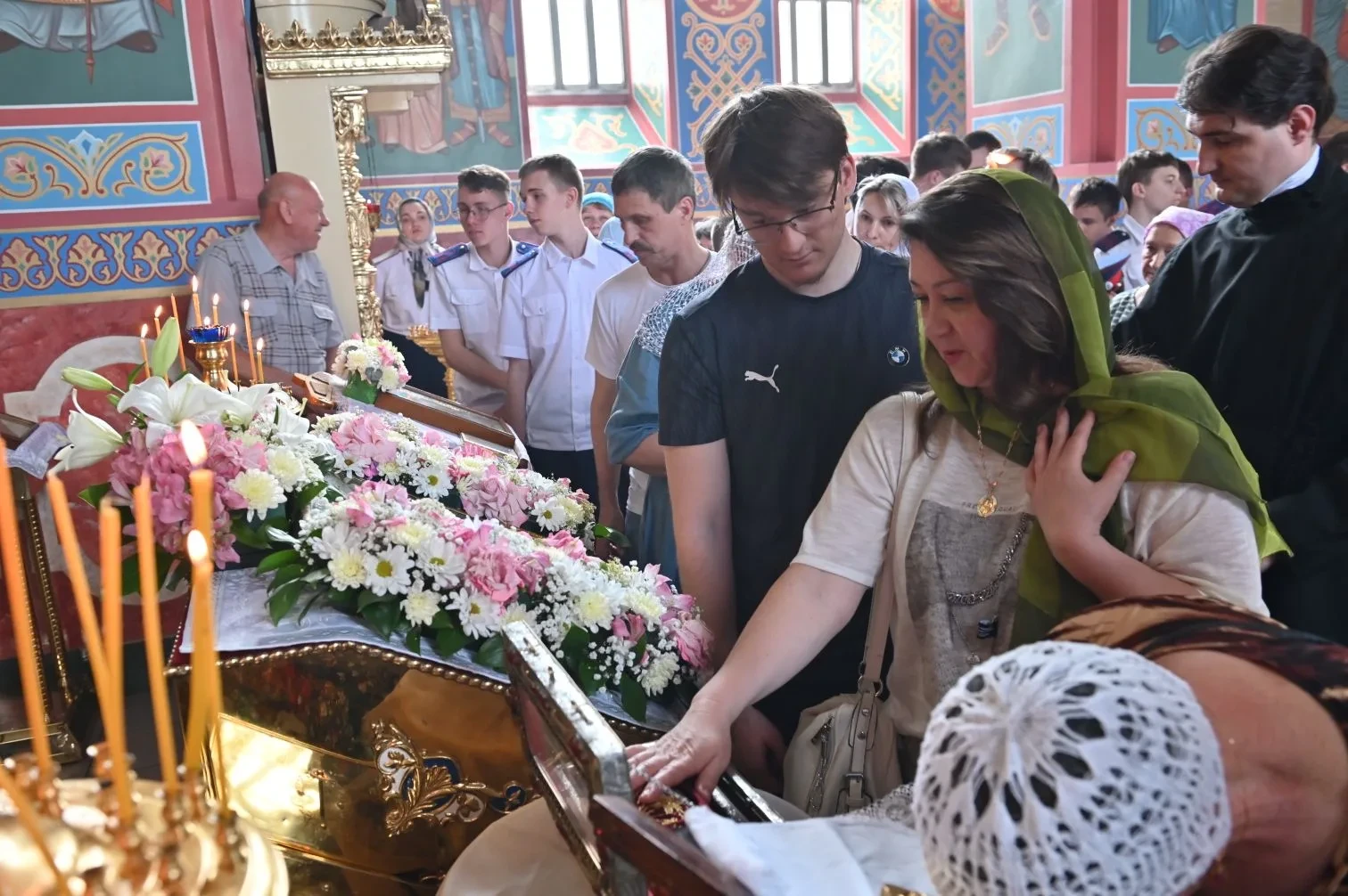🙏❤️ Под покровом Богородицы: Каменск-Шахтинский встретил великую православную святыню  ☦️ На три дня