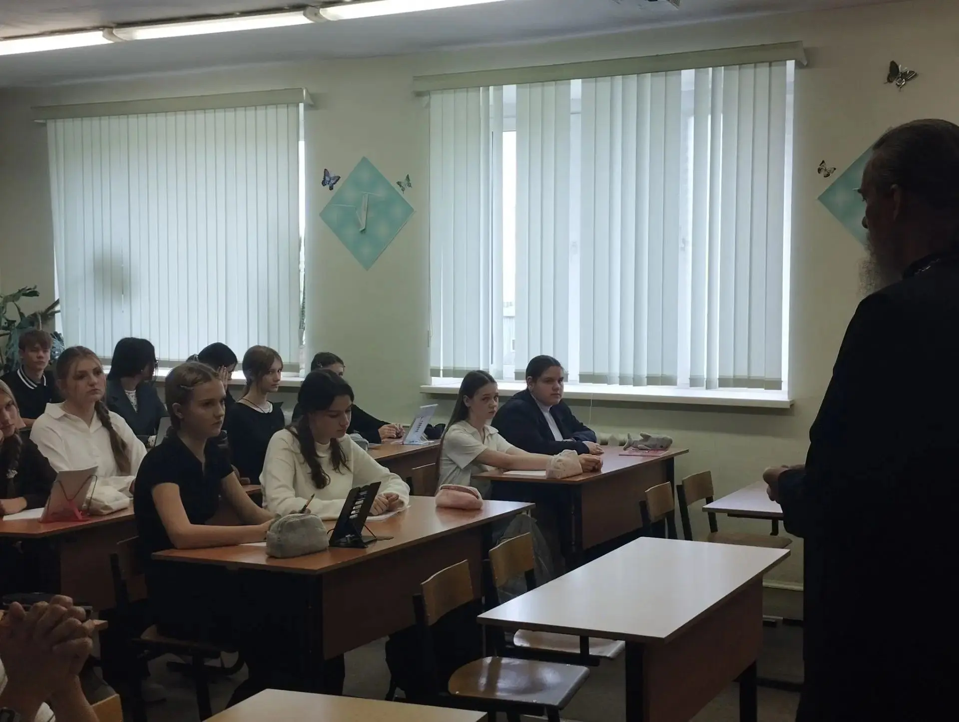🙏ВсВстреча с духовным наставником: разговор о важном в 9 «В» классе