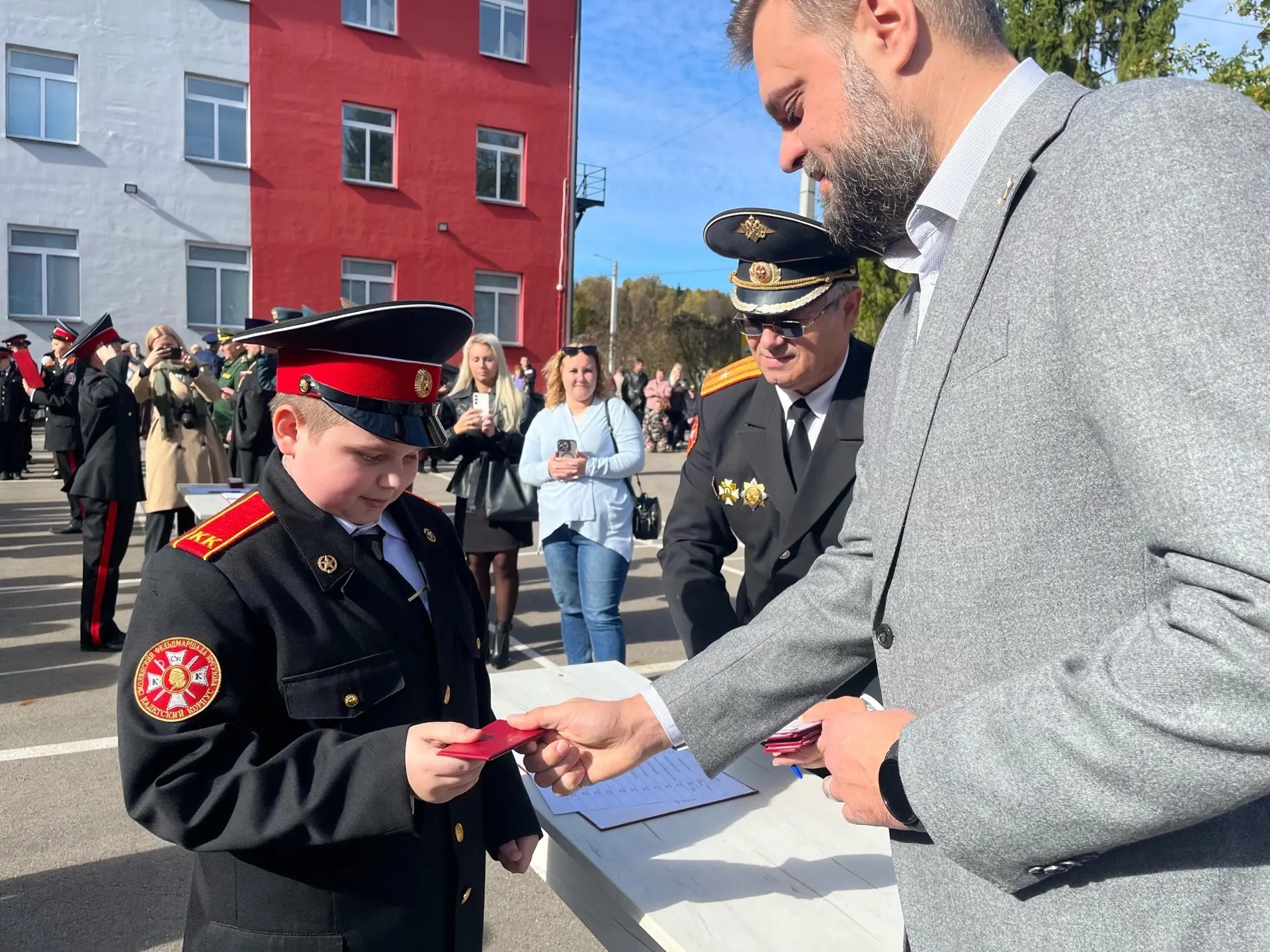 Сегодня в Смоленском кадетском корпусе состоялась торжественное обещание кадета.