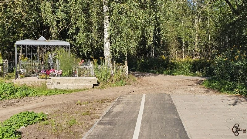 Деревяницкое кладбище получит новое ограждение. Подрядчик до 30 октября установит 41 ме...