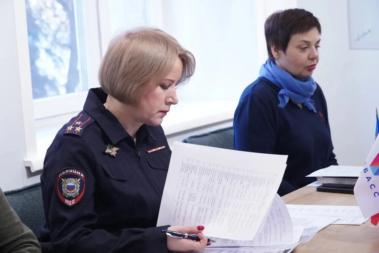Провела заседание Штаба по вопросам профилактики террористических и экстремистских проявлений в обра