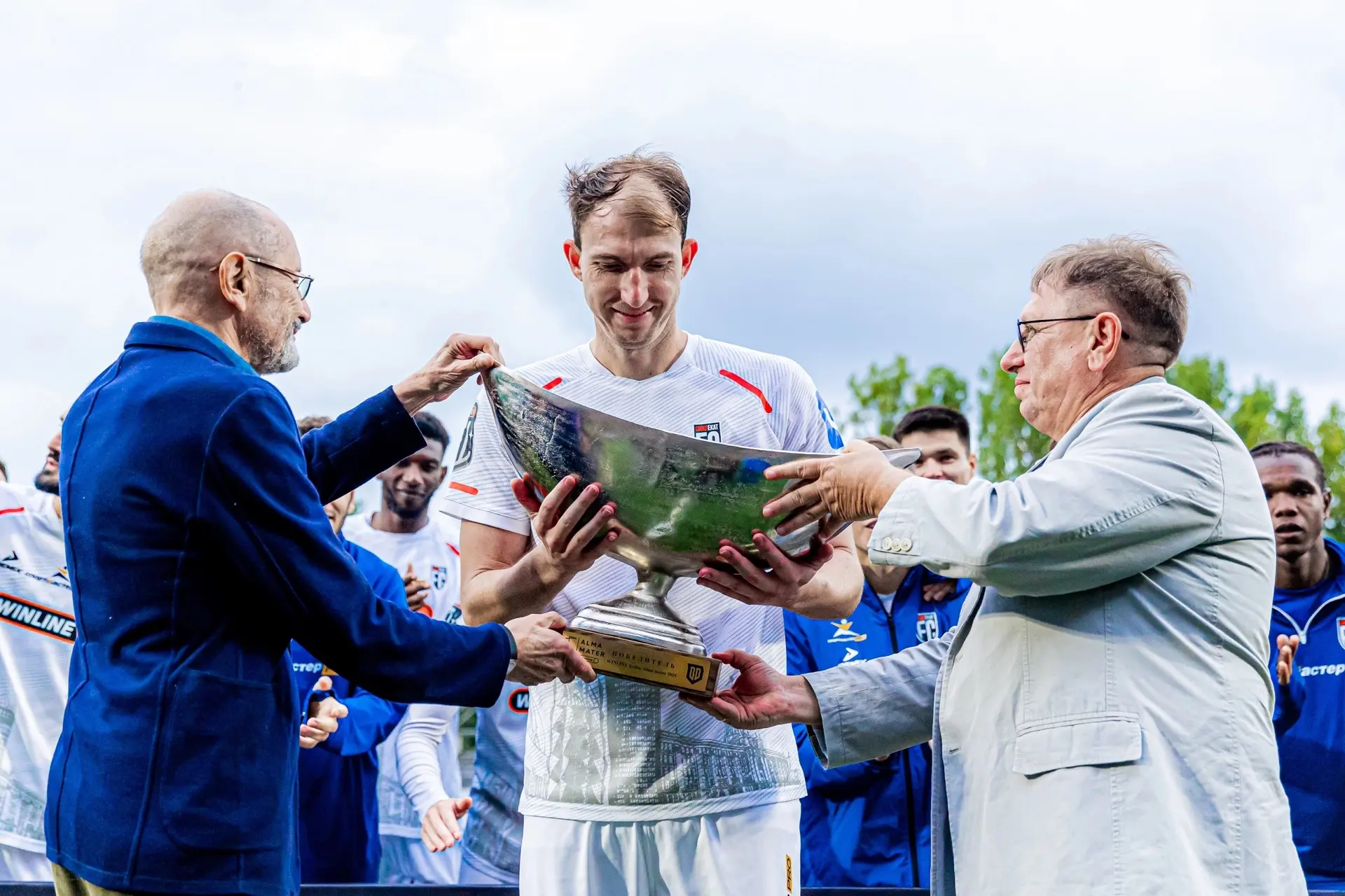 ФК «СиндЕкат» — победитель третьего розыгрыша WINLINE Кубка Alma mater! 🏆