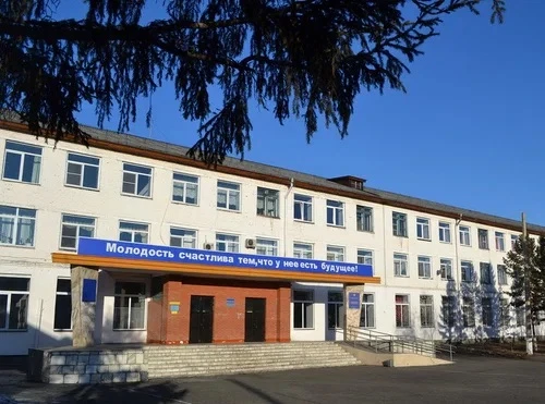 В общежитии автодорожного техникума студентов ночью заставляли мыть туалеты. Всё ради проверки Роспо
