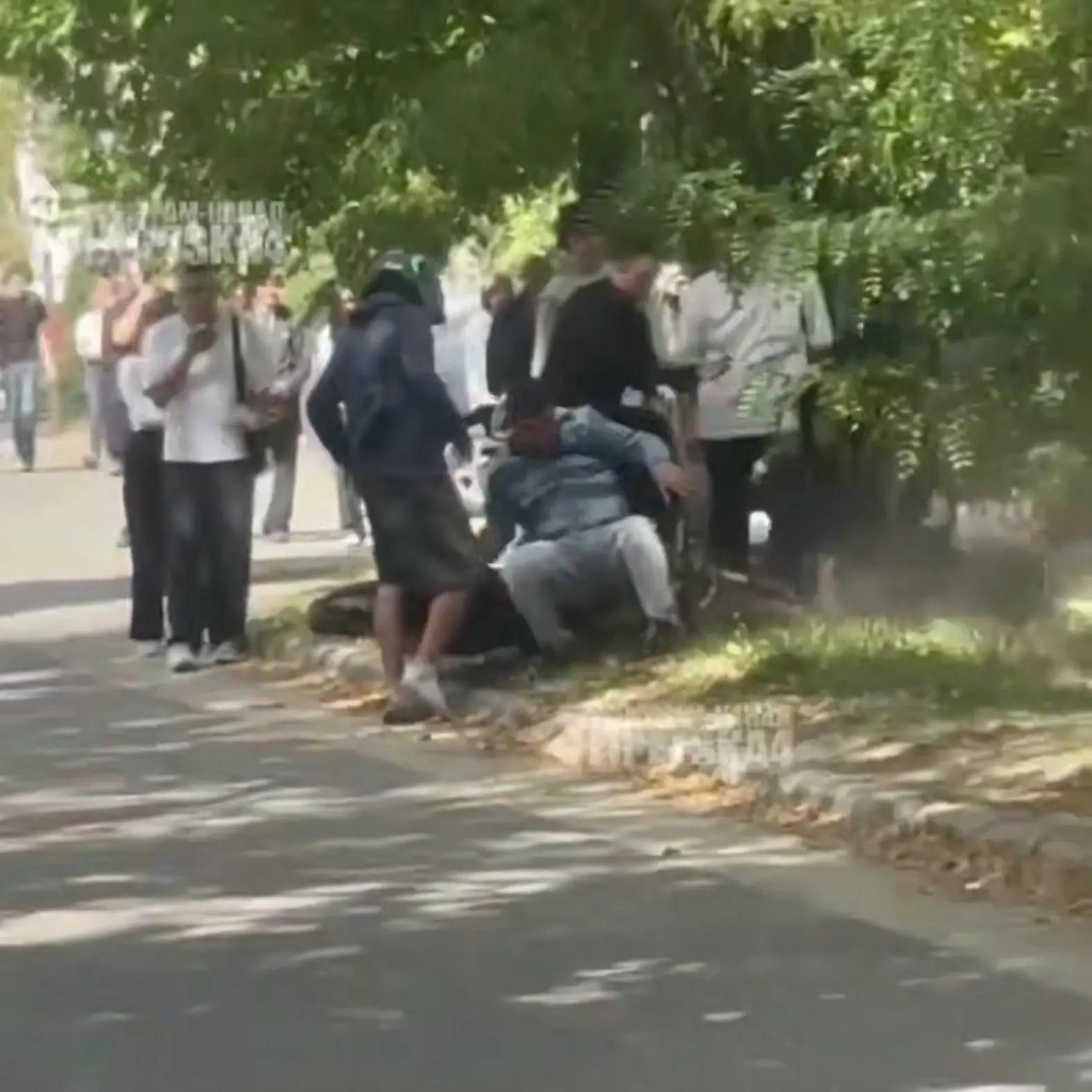 ⚡️ Четверо студентов попали под мотоцикл в Липецке