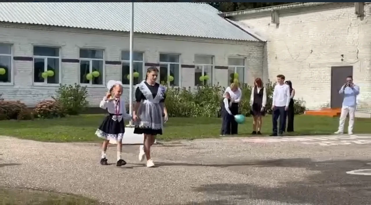 💥Сегодня особенный день — школа вновь распахнула свои двери для учеников. Торжественна...