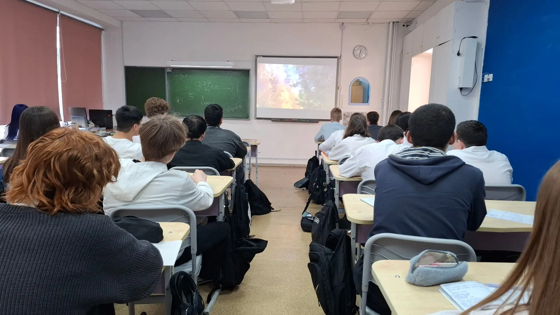 На этой неделе прошёл Всероссийский открытый урок культуры безопасности, приуроченный к празднованию