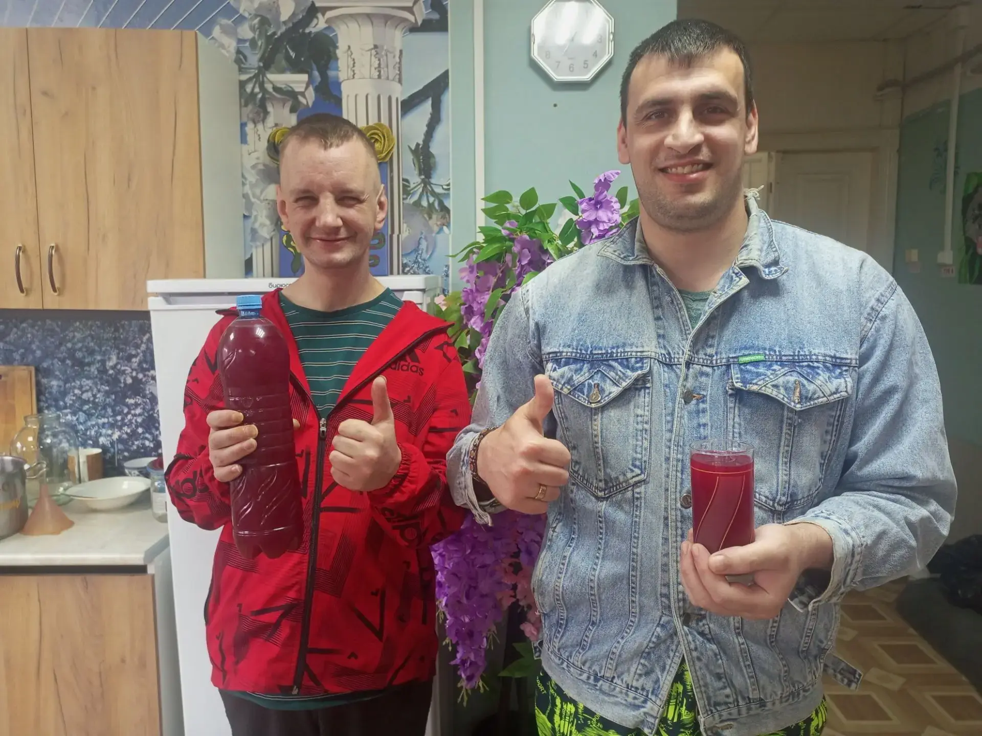 Хотите превратить обычные ягоды, фрукты и травы в настоящие шедевры вкуса? Легко! Инструкторы по тру