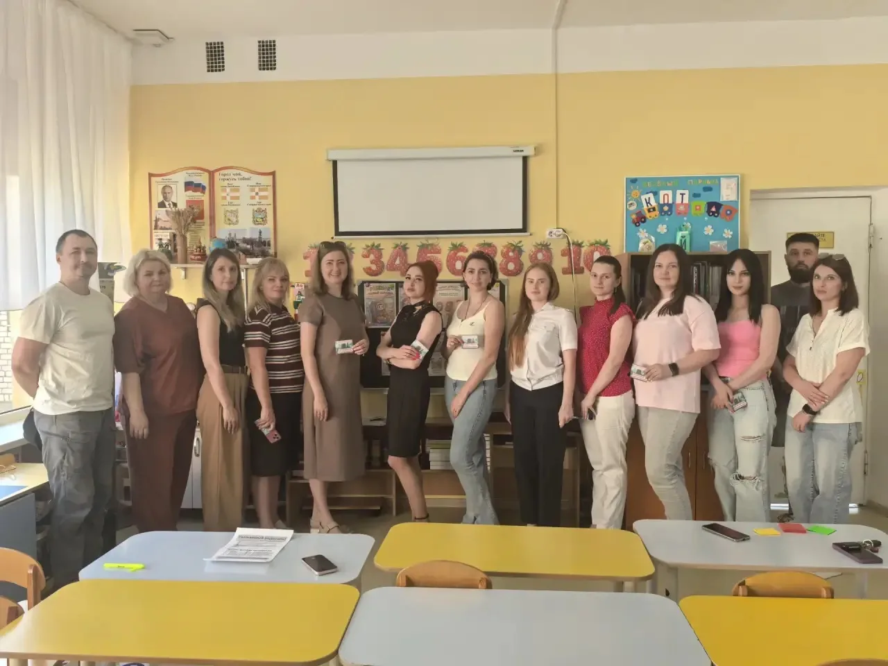 🚗РОДИТЕЛЬСКОЕ СОБРАНИЕ ✨ 

Сегодня  в старшей группе №9 «Клубничка» прошло очень важное родительско