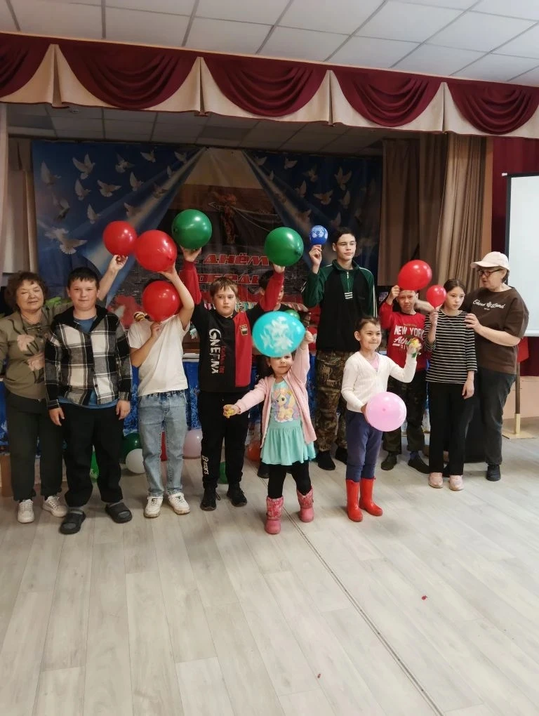 1 июня, в День защиты детей, ребята нашей школы и дошкольной группы побывали на праздни...