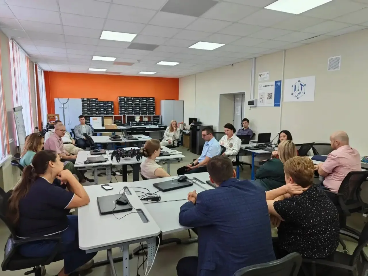 🎓Робототехника — уже не про далёкое будущее. Она постепенно становится частью самых ра...