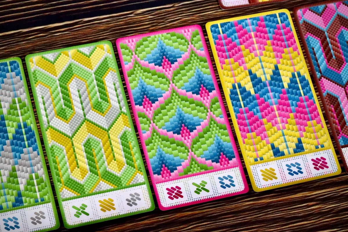 Смотрим на яркое и красивое. Игра Threaded: A Game of Needles and Points — простая для ...