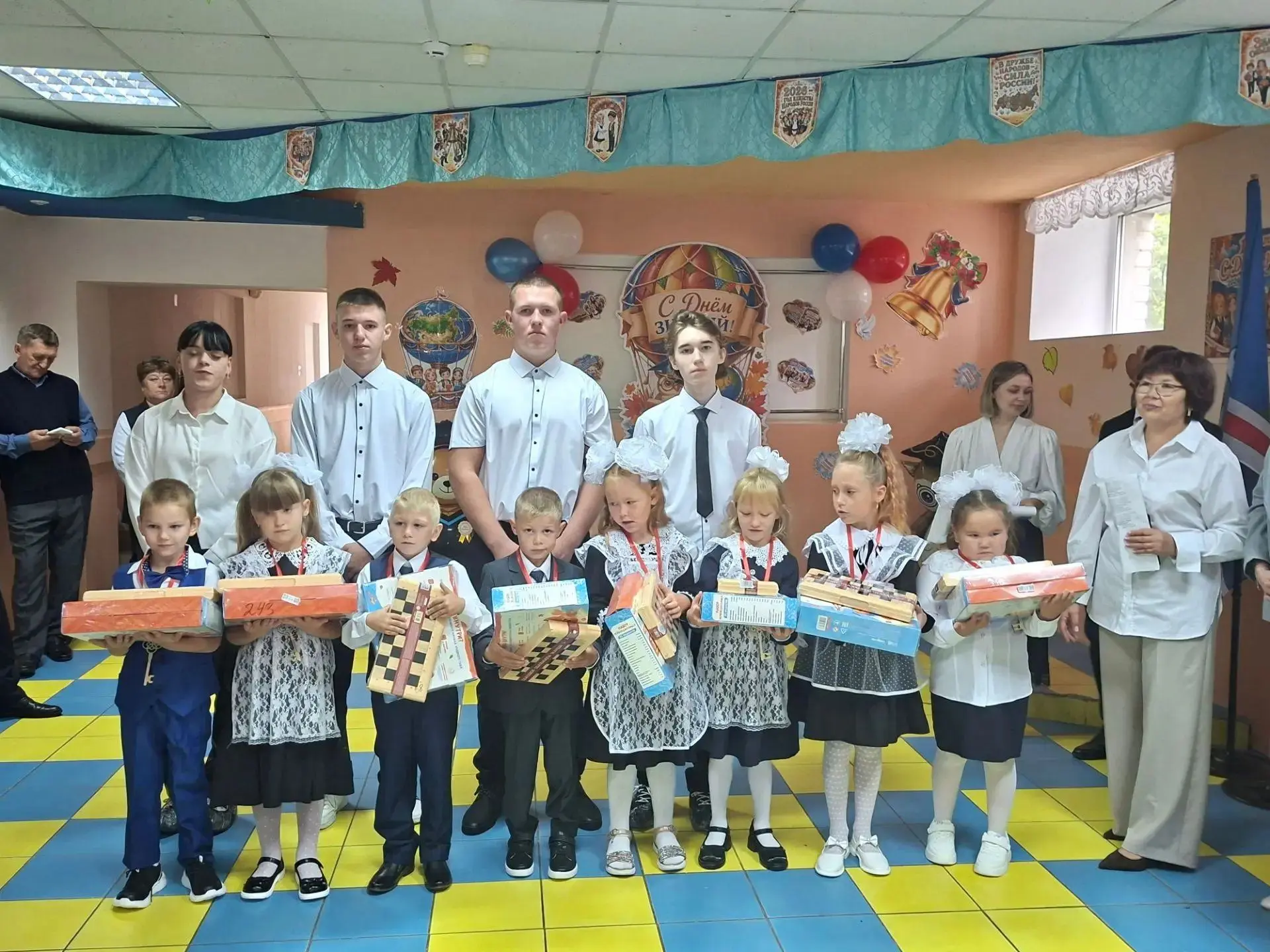 🎉 В школах Сладковского муниципального округа прошел День знаний!