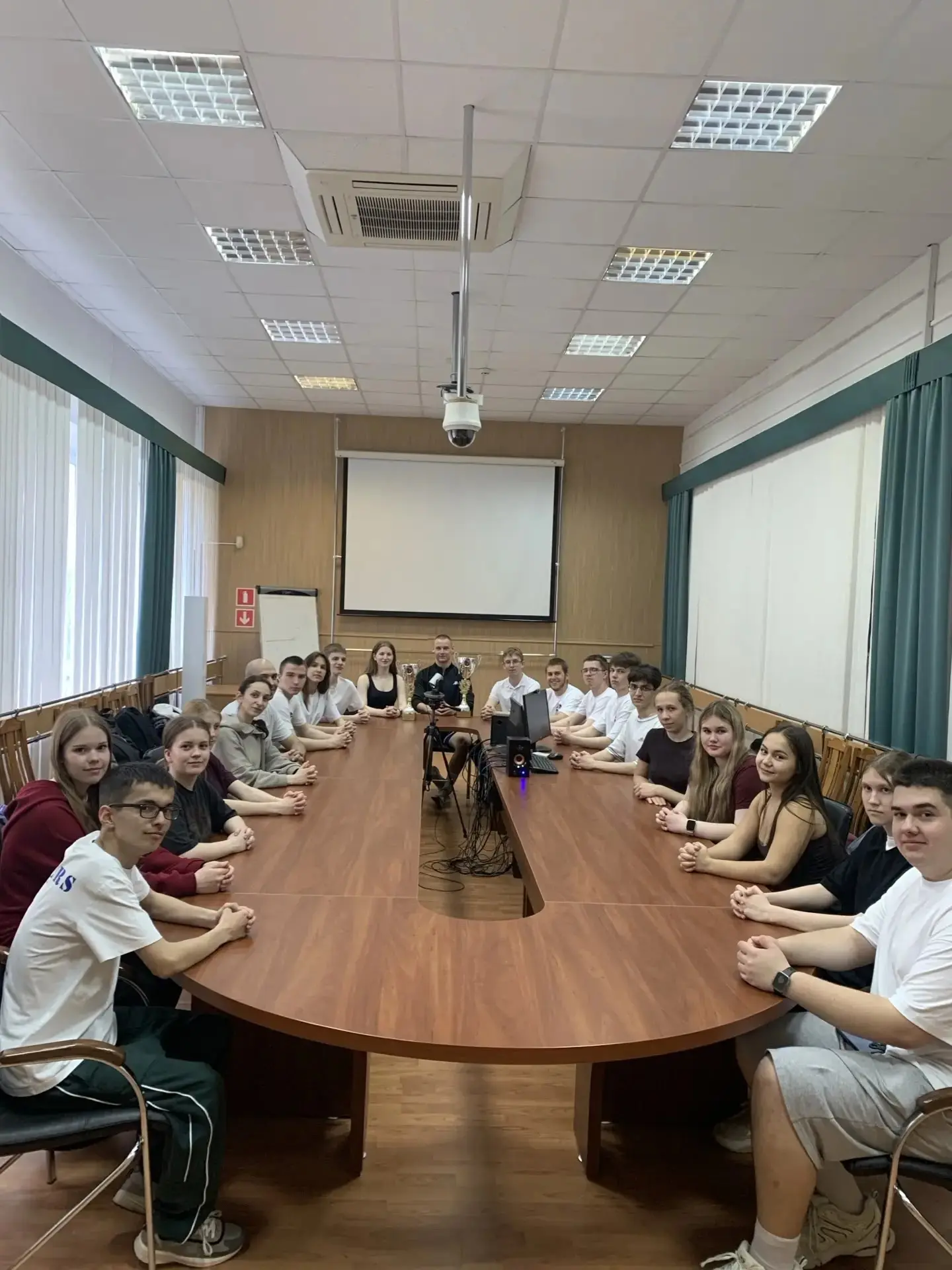 Спортивная эстафета, посвящённая 81-й годовщине Победы в Великой Отечественной войне, прошла 14 мая 