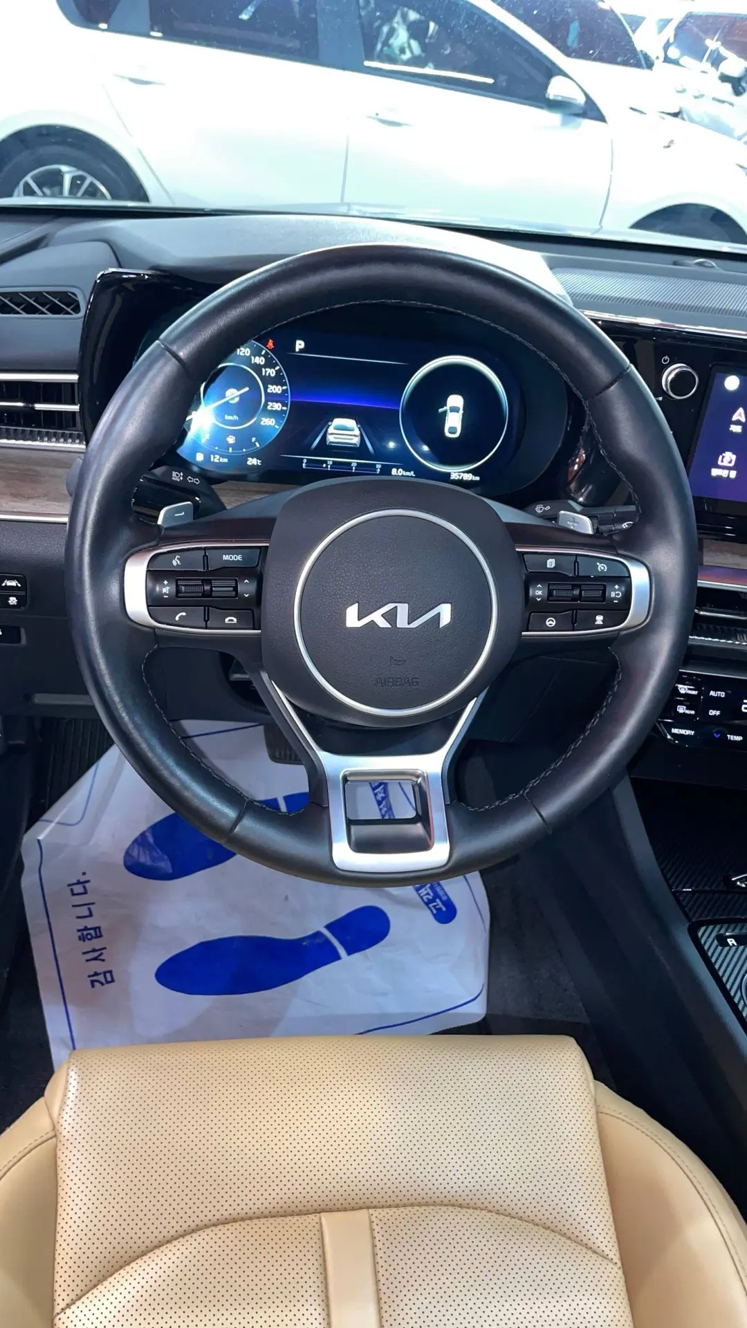Автомобиль в ПРОДАЖЕ😍😍😍  В ИДЕАЛЕ😎😎😎   ВИДЕООБЗОР прилагаю сразу🫡  Kia K5❤️ ❤️❤️  35 тыс пробег❤️❤️❤