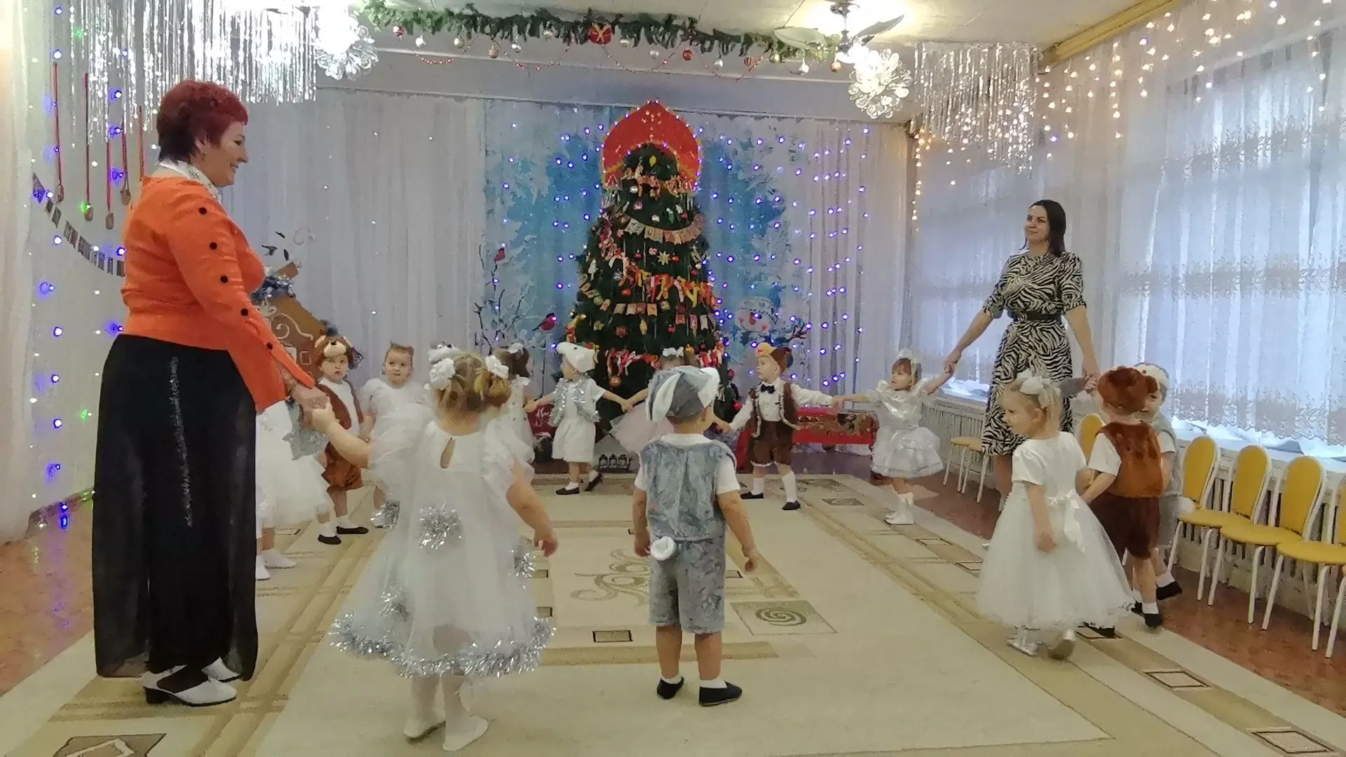 Новогодний детский утренник — это время чудес, превращений и сюрпризов, которые любят в...