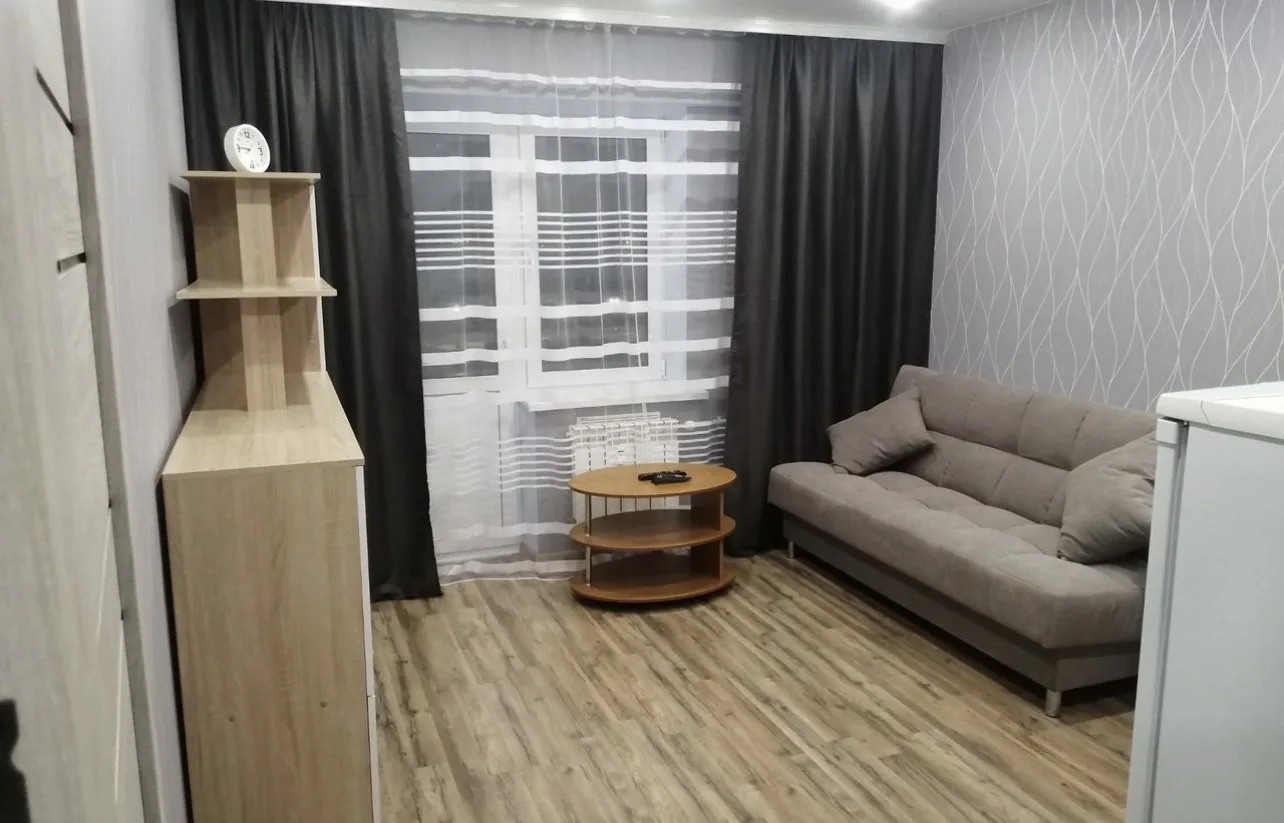 Братская 7/7