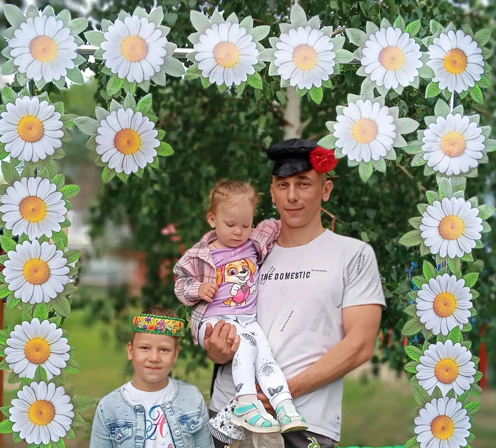 🎉 В завершение семейной фотоакции «Ромашковое тепло» делимся замечательными фотографиями наших ❤️се