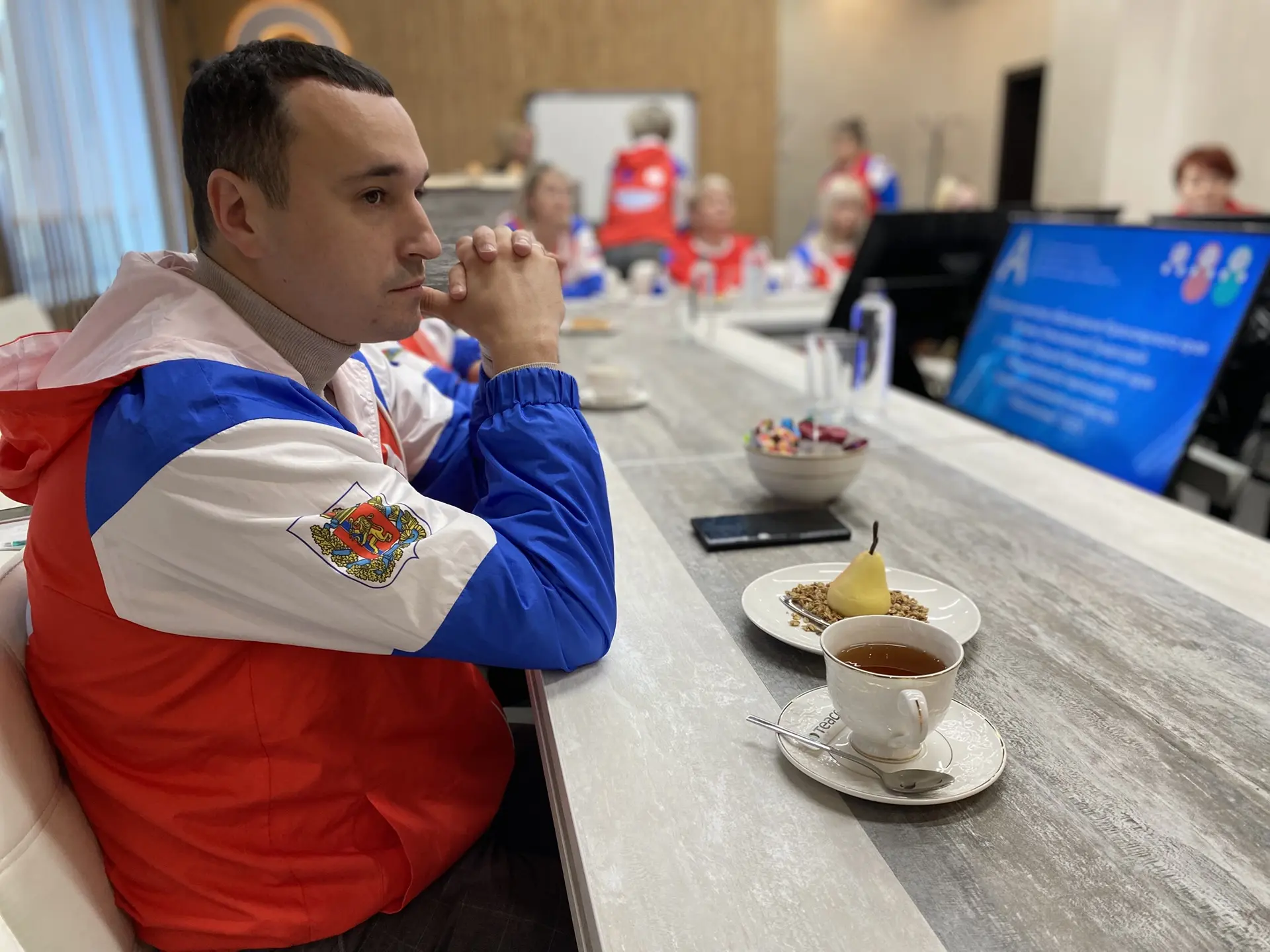 Встретилась с участниками и наставниками Национального чемпионата «Аблимпикс».   В этом году нашей к