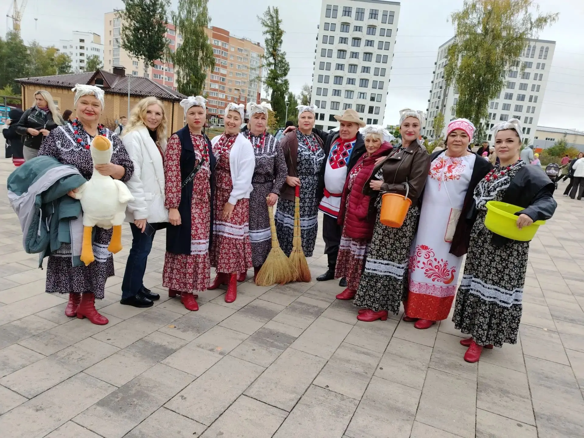 💫27 сентября танцевальная студия "Выкрутасы" приняла участие в фестивале "Русский двор"