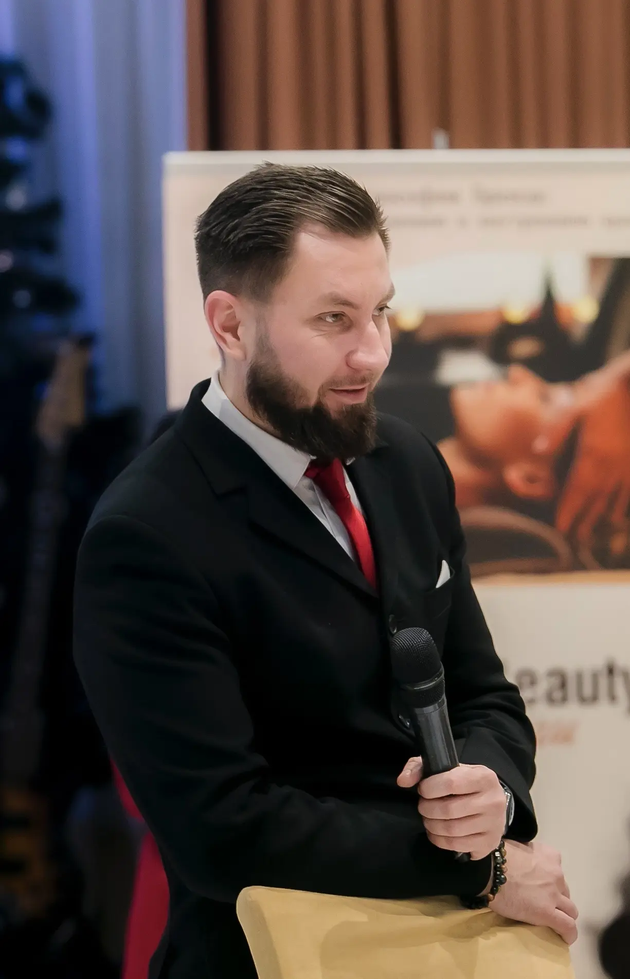 Принял участие в качестве экспертного жюри ежегодной премии «Русский Лотос - 2025». Участвовал в пан