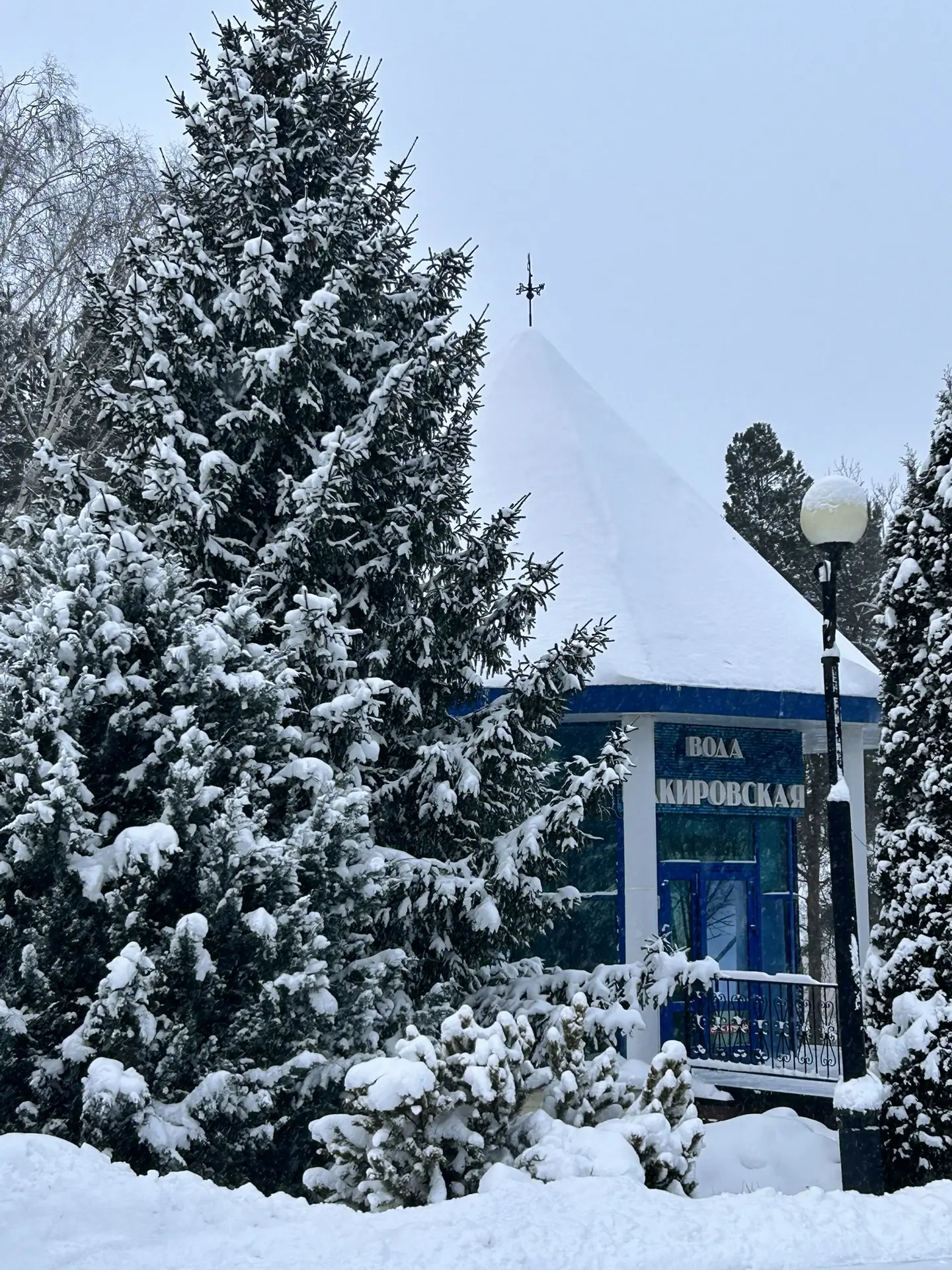 ❄️Наконец-то! Санаторий «Бакирово» сменил золотой осенний наряд на белоснежную зимнюю шубу.❄️ 🌬️ Теп
