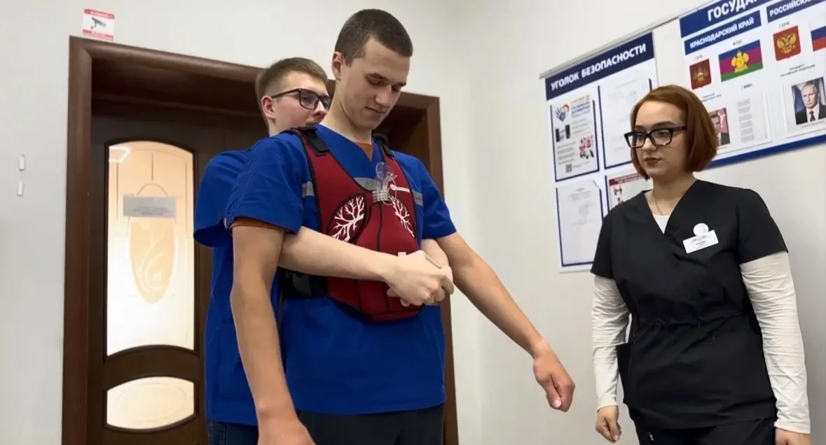 🤍Учимся спасать жизни: студенты-медики Анапы на страже здоровья  🚑19 мая по инициативе исполнительно