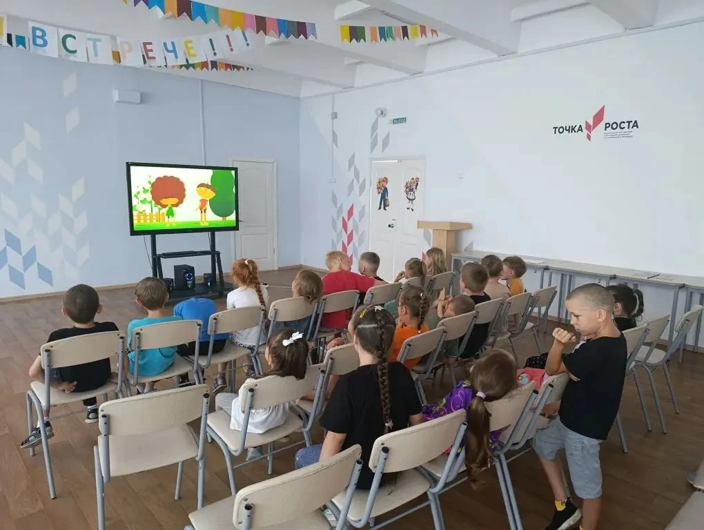 🌿 День эколога в нашем пришкольном лагере! 🌿

Сегодня, 10 июня, мы отметили День эколога и Всемирн
