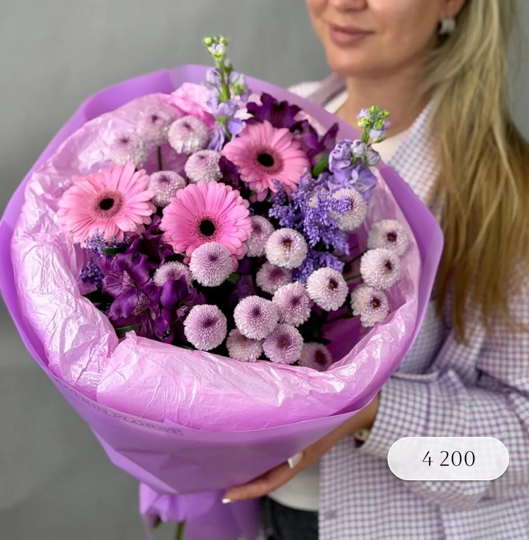 ПРОДОЛЖАЕМ СОБИРАТЬ ВАШИ ЗАКАЗЫ 💐👩🏻‍🎓📚