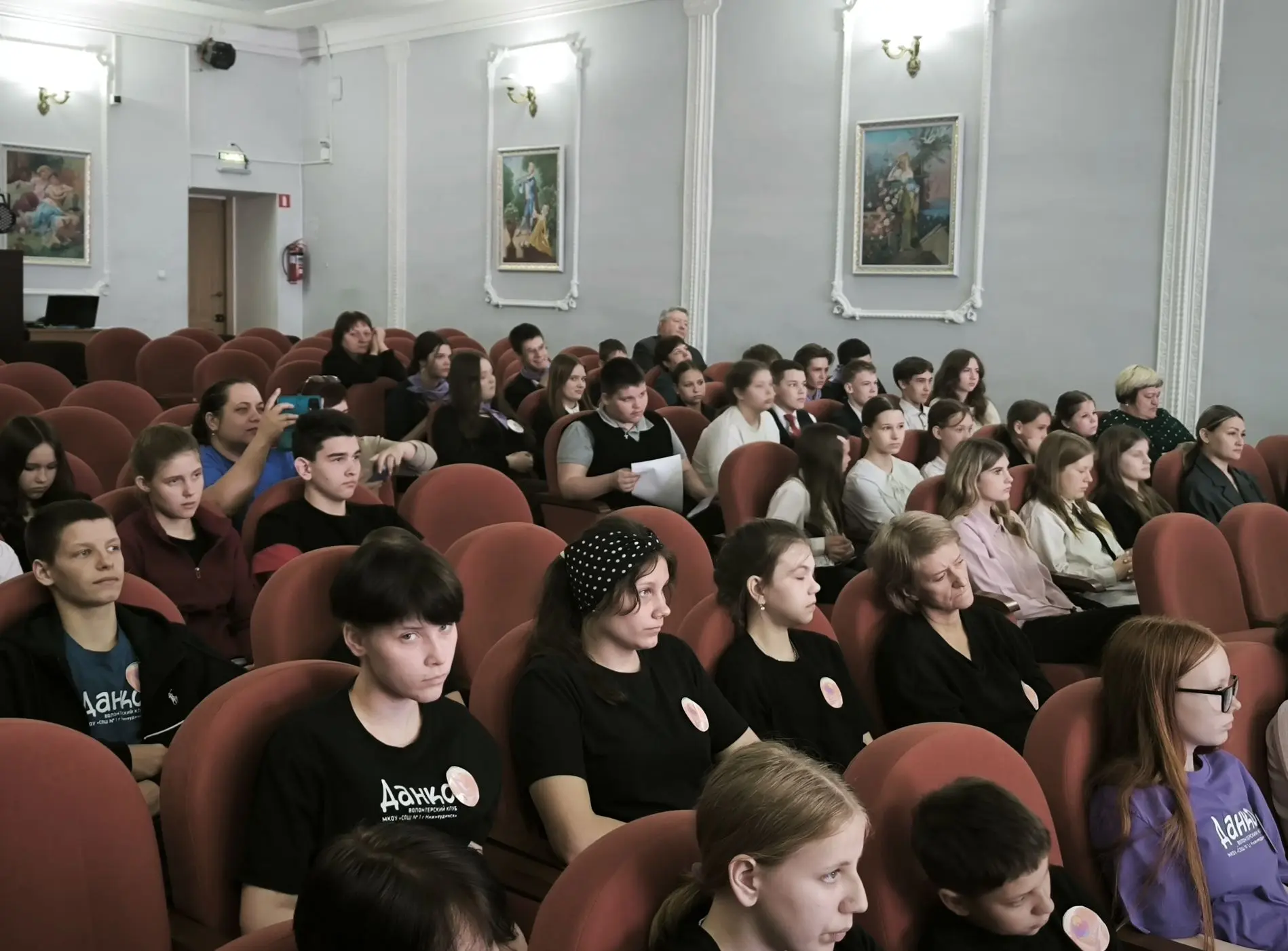 Восемь школьных команд Нижнеудинского района месяц выполняли задания Марафона добрых де...