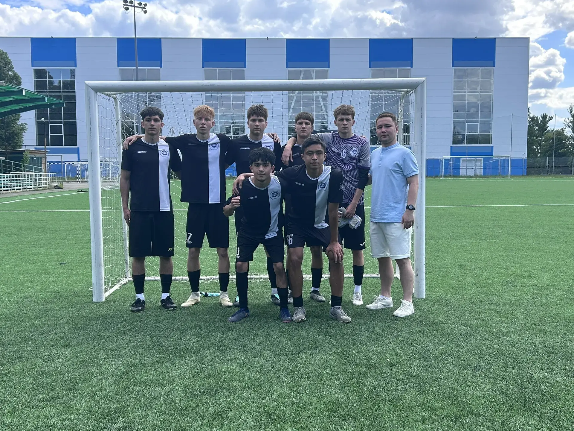 "СТАПМ" из Самарской области рвется к победе на Спартакиаде! ⚽️🔥

Друзья, у нас отличные новости из