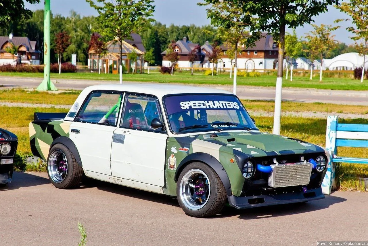 Фото