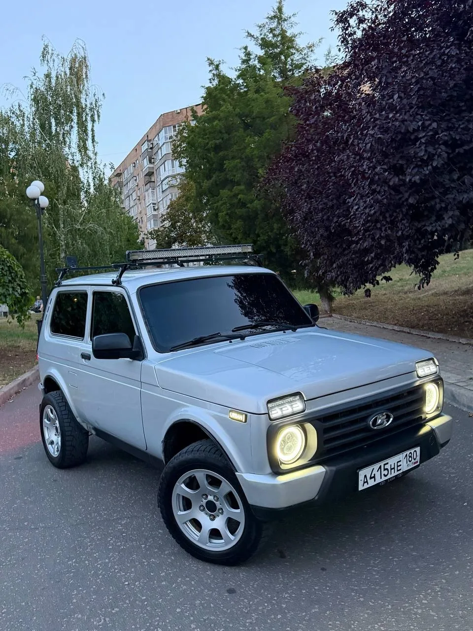 Продам LADA NIVA URBAN 2019, 80 000 км, б/у, Донецк, 695 000 ₽