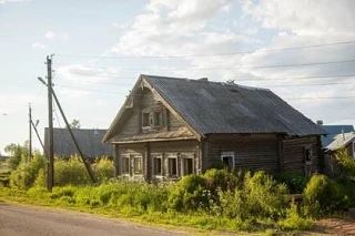 В Ростовской области мужчина может потерять дом, в котором прожил 25 лет из-за неправил...