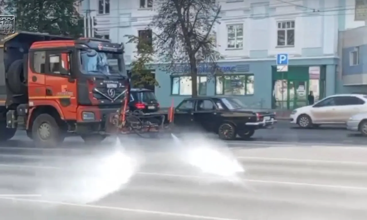В Челябинске ожидают визит Владимира Путина. По данным СМИ, в городе уже расставили пос...