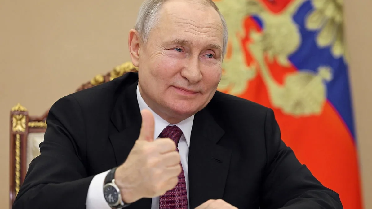 🫡Путин одобрил инициативу Поддубного разрешить добровольцам с категорией «Д» служить в...