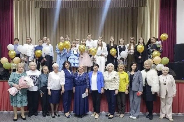 22 мая в Детской музыкальной школе № 19 состоялось одно из самых важных событий – выпус...
