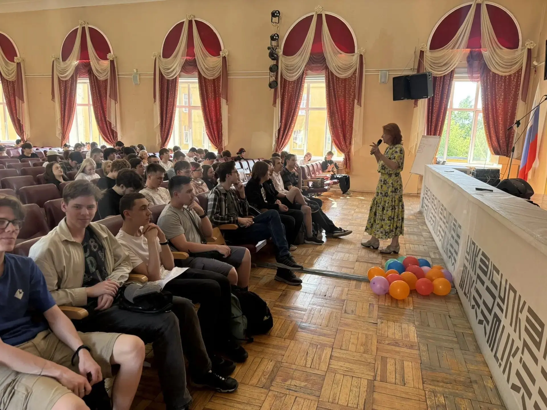 Выбираем чистый воздух! В колледже прошла акция, посвященная Всемирному дню без табака ...