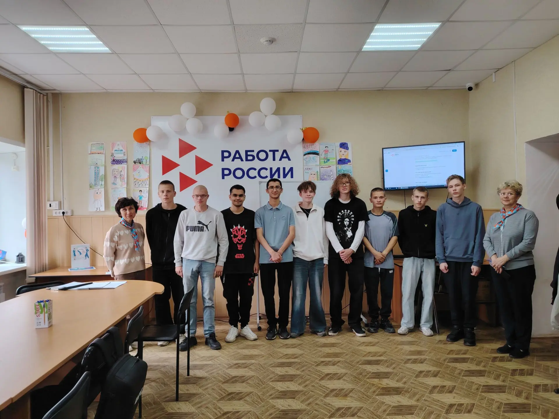 Студенты Богдановичского политехникума посетили Центр занятости 🎓🏢